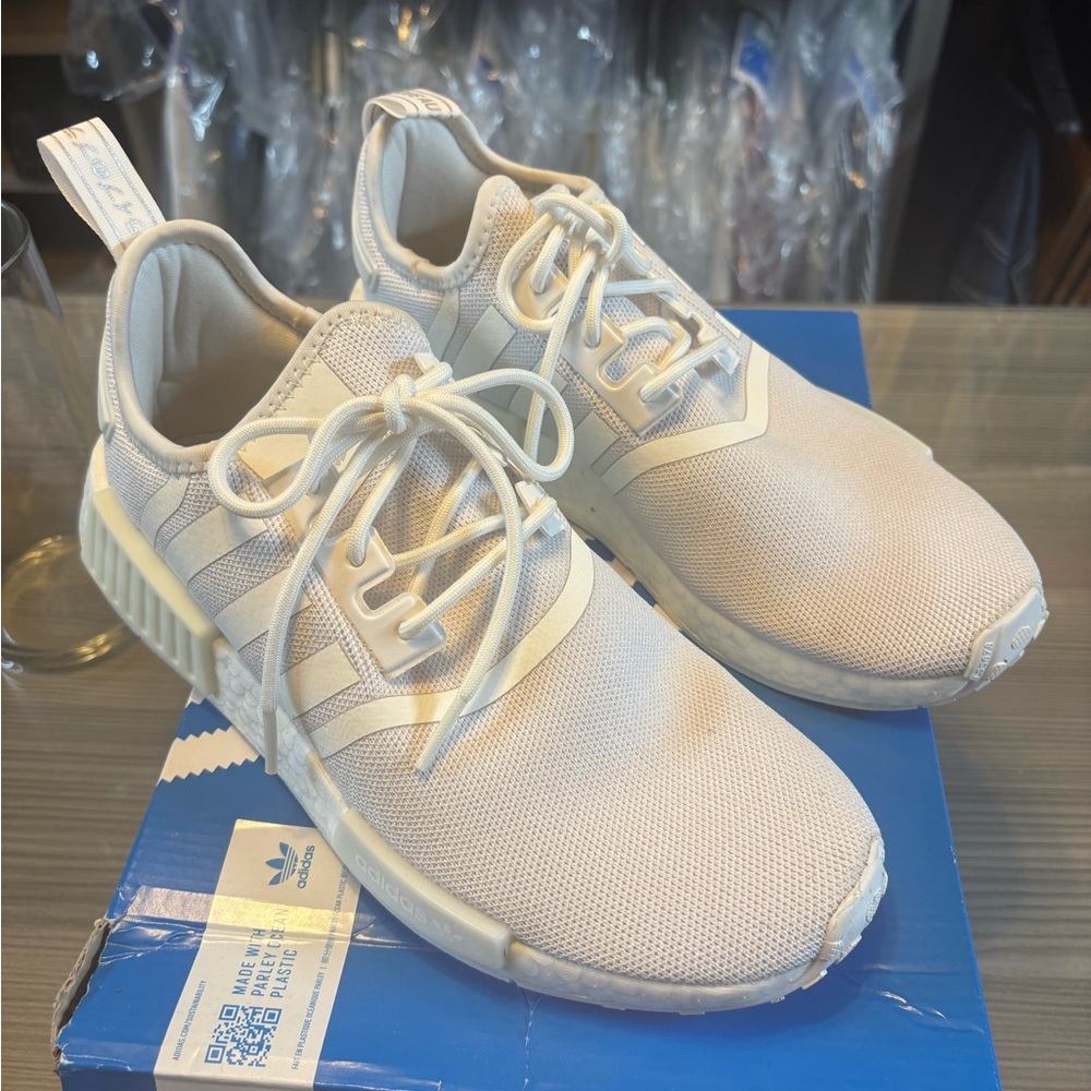 Adidas NMD_R1 Primeblue White Sneakers